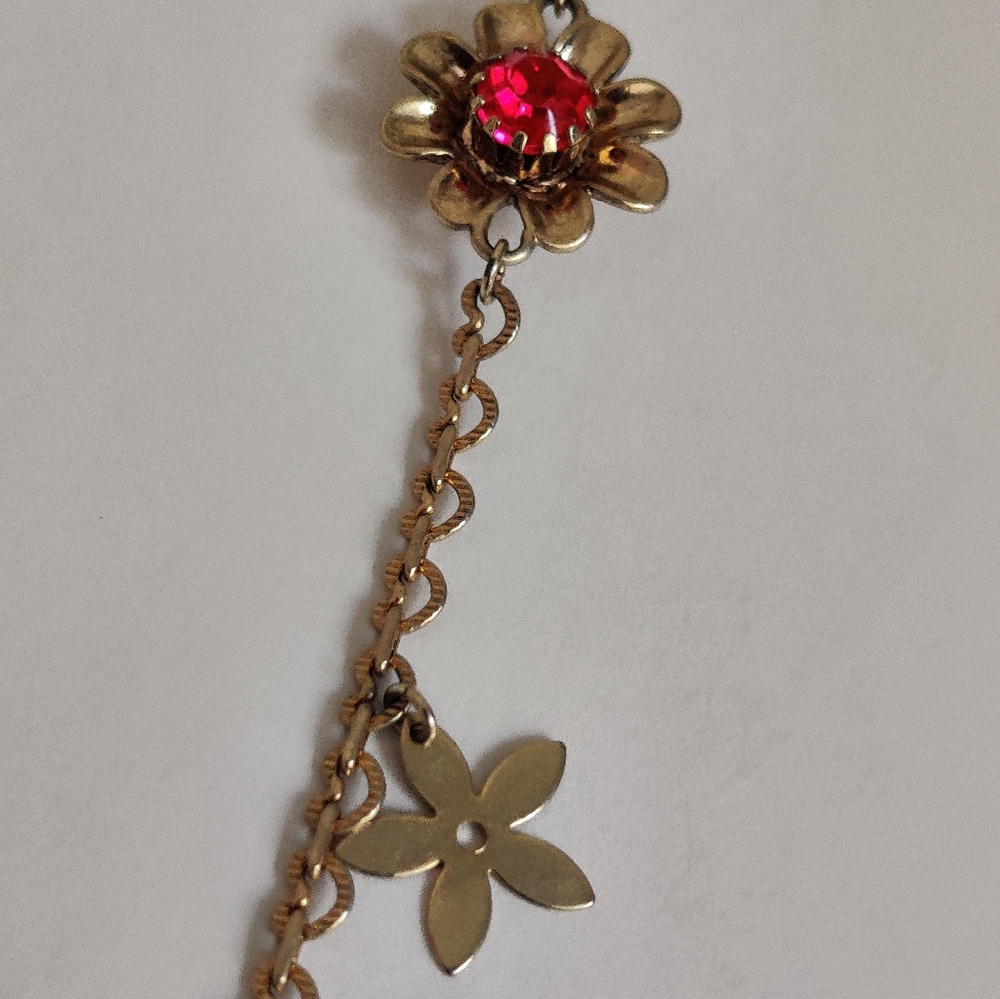 Betsey Johnson Garden Party Necklace - Picture 8 of 13